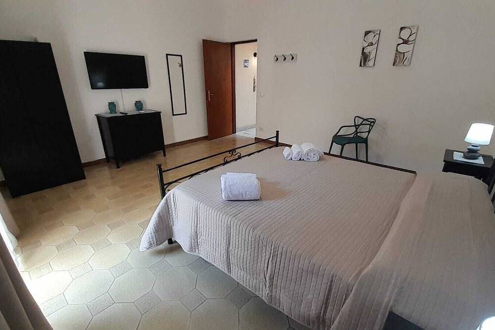 La struttura ubicato a Salemi a 5 minuti da Piazza libertà e dal centro storico. in Salemi, Provincia di Trapani
