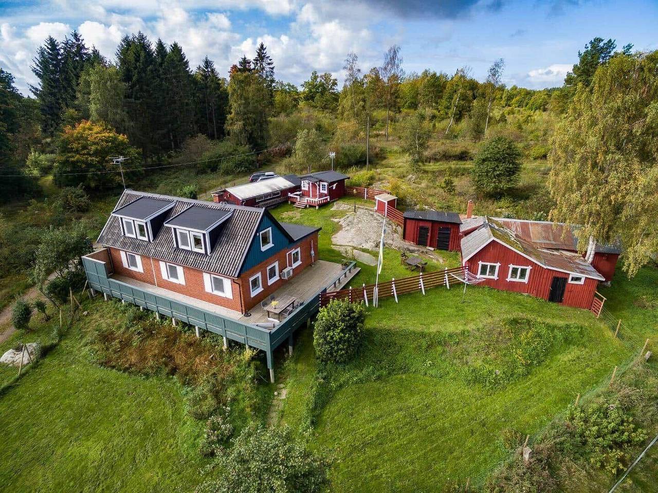 Hus för 6 Personer, med terass och trädgård, med husdjur