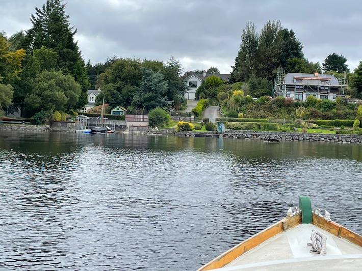 Ferienwohnung für 2 Personen, mit Terrasse und Garten sowie Seeblick in County Galway