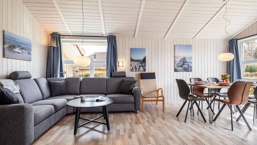 Ferienhaus für 6 Personen, mit Terrasse und Whirlpool sowie Sauna und Garten in Grömitz - 4