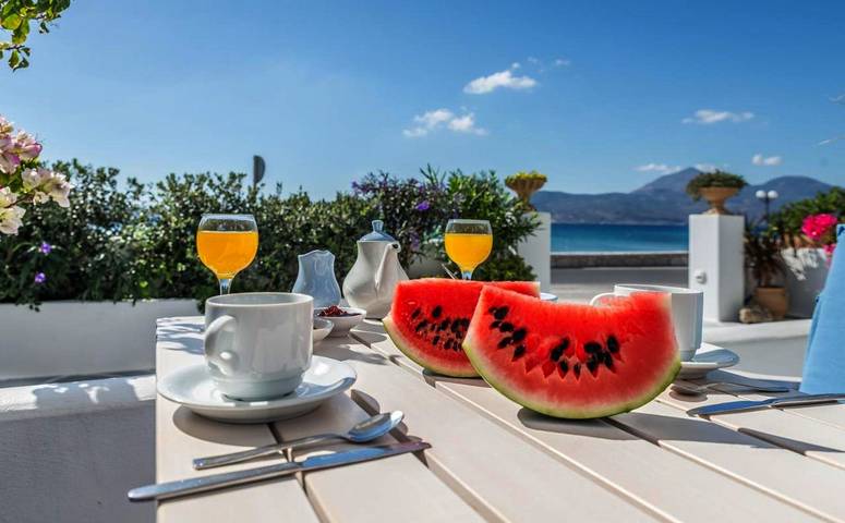 Chambre d’hôte pour 2 personnes, avec jardin et vue, adapté aux familles dans Milos - 3