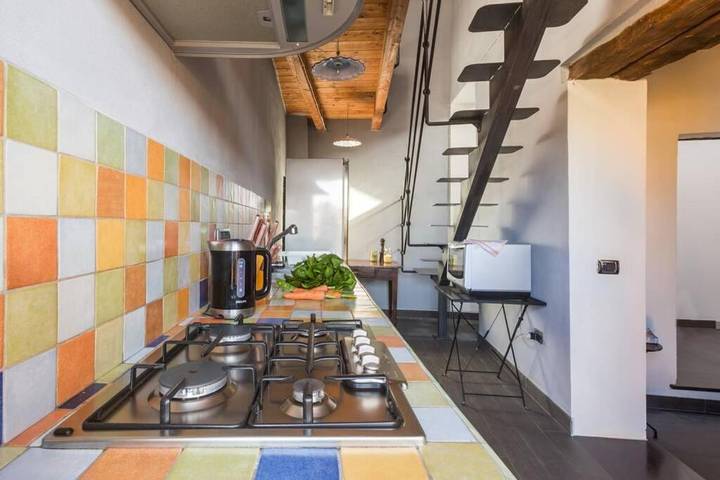 Gîte pour 8 personnes, avec vue et balcon à Bosa - 4
