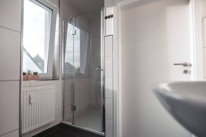 Ganze Wohnung, Flexhome Moderne Ferienwohnung in Lippstadt, Kreis Soest