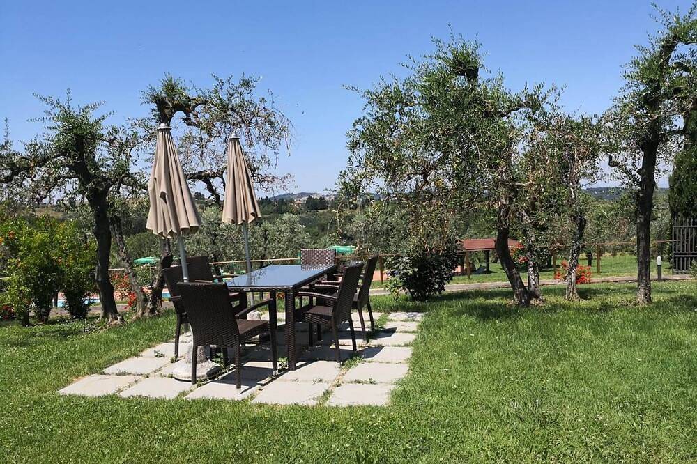 Ganze Wohnung, Fewo in Montaione,Swimmingpool,familienfreundlich, Kinderspielplatz,bis 5 Pers. in Montaione, Florenz Provinz