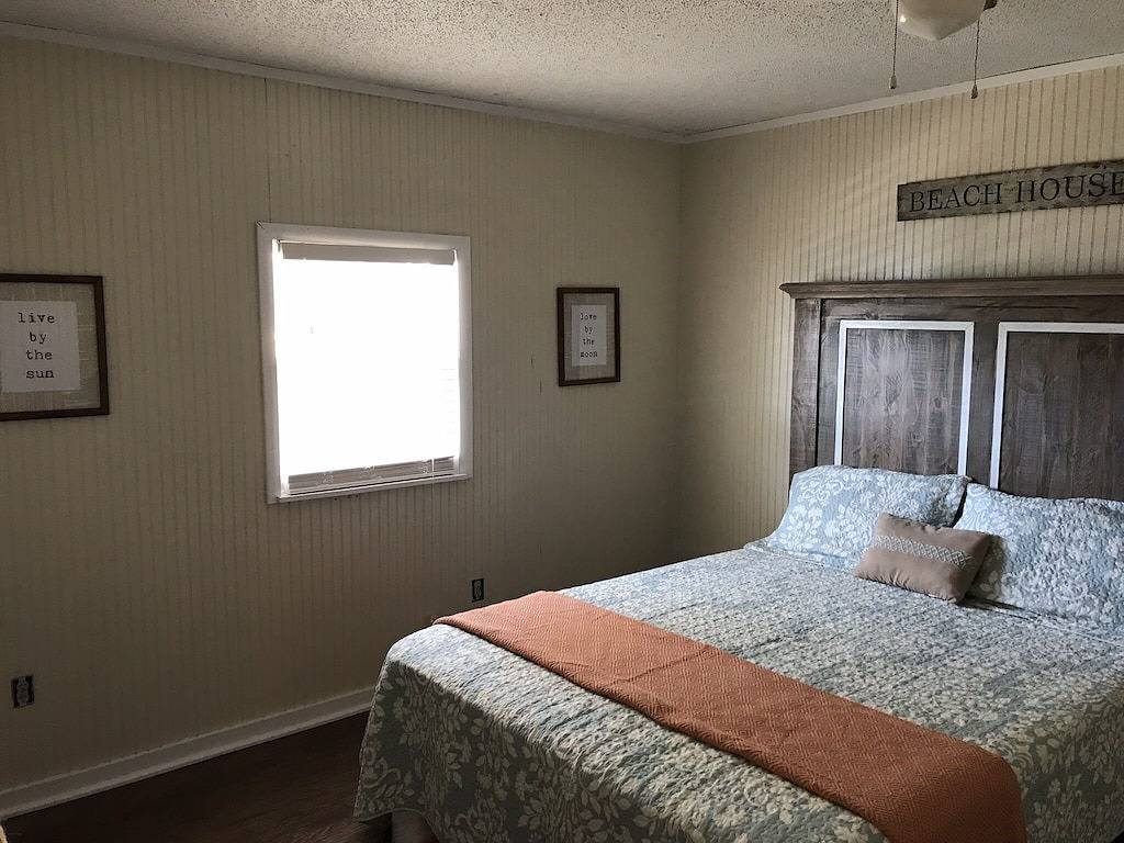 Renoviertes Ferienhaus, ideal für ein Paar oder eine kleine Familie. in Ocracoke, Pamlico Sound