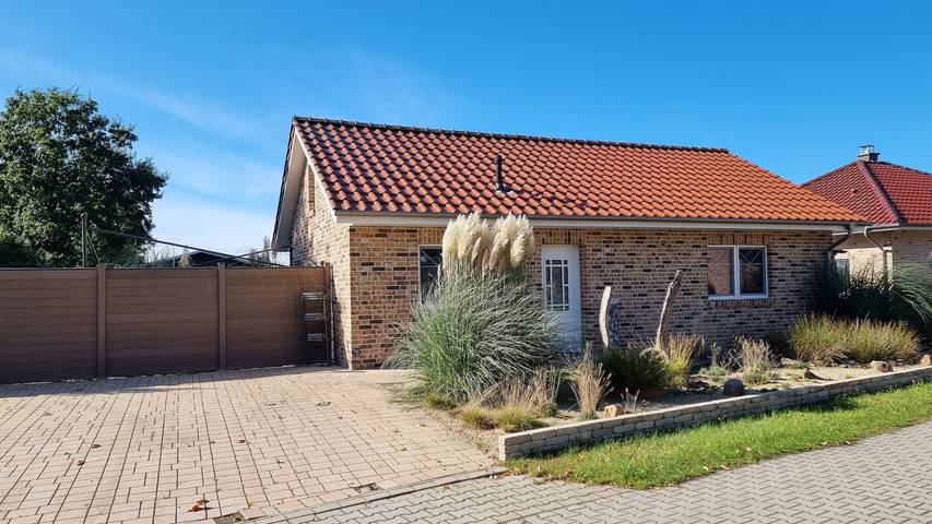 Ferienhaus für 4 Personen, mit Garten und Pool in Walchum - 2