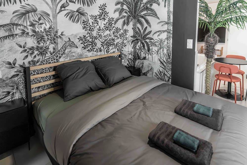 Entire apartment, Rêve Tropical Balnéo : Your Enchanted Break in Blois in Blois, Blois region