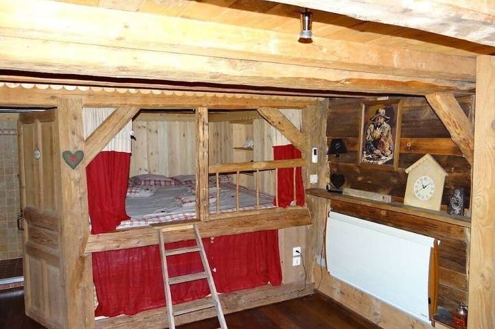 Gîte pour 5 personnes, avec jardin à Mieussy - 2