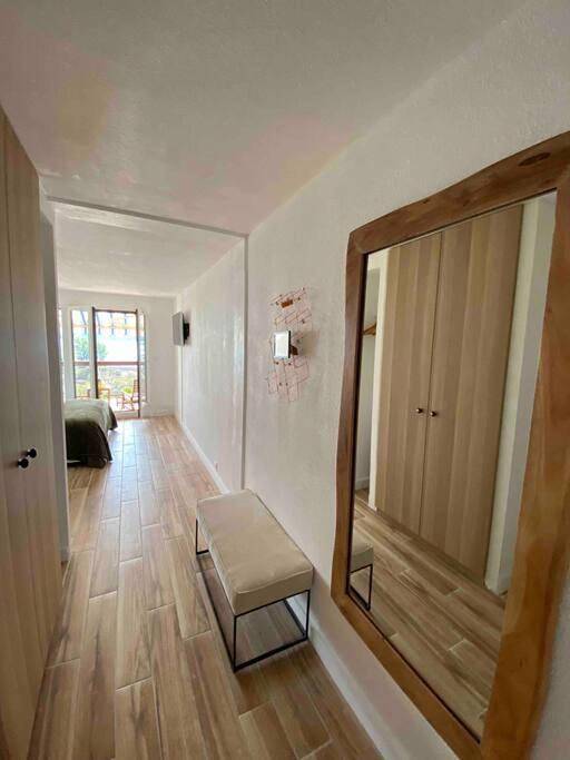 Appartement entier, One-Bedroom Apartment in Aix-les-Bains, Région de Chambéry