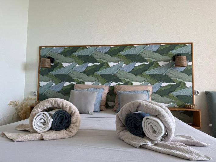 Ferienwohnung für 2 Personen, mit Pool und Garten sowie Ausblick - 1