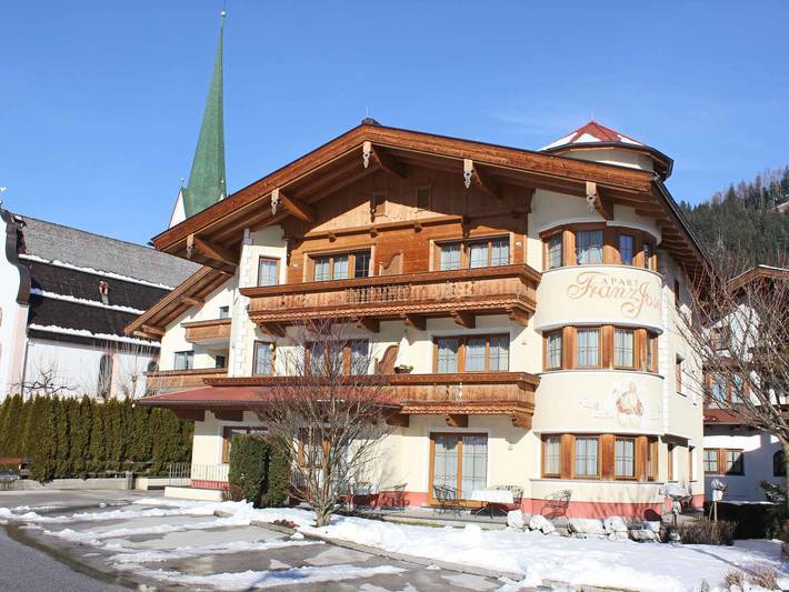 Ferienwohnung für 4 Personen, mit Terrasse und Sauna in Stumm