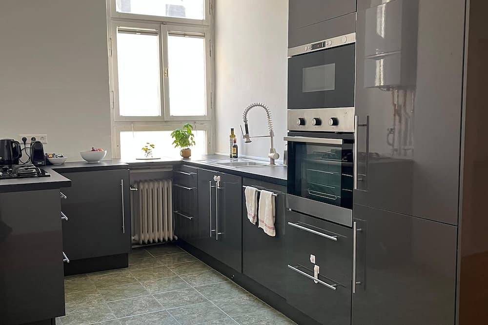 Ganze Wohnung, Elegant Holiday Apartment in Berlin Charlottenburg in Berlin Innenstadt, Berlin