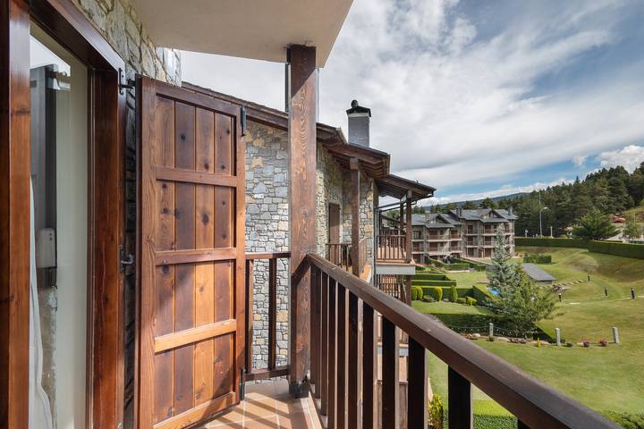 Gîte pour 5 personnes, avec balcon, animaux acceptés à La Molina - 2