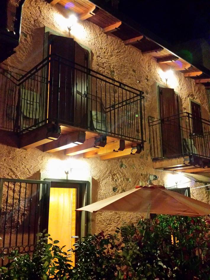 Ferienwohnung für 5 Personen, mit Balkon und Garten sowie Seeblick in Tremosine - 4