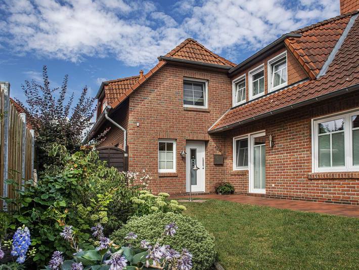 Ferienwohnung für 4 Personen, mit Terrasse und Garten in Westerstede