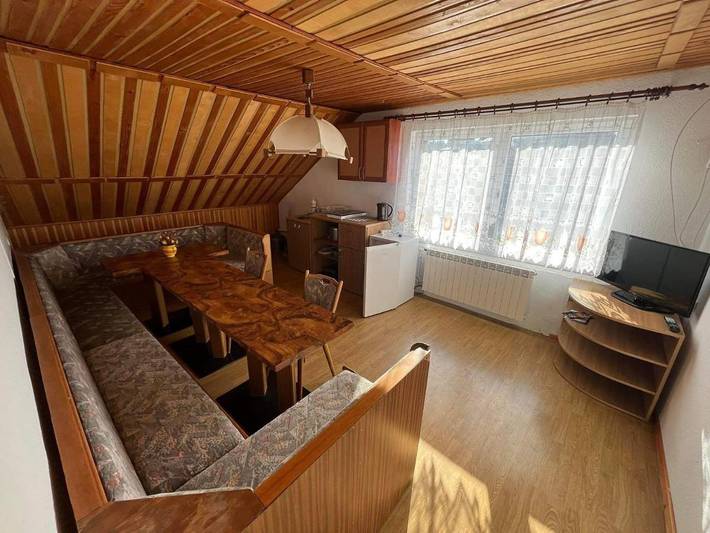 Apartament wakacyjny dla 2 osób, z Taras i Ogród oraz Sauna i Widok w Koniaków