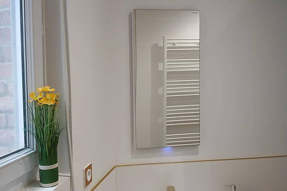 Apartamento entero, A 2 pas du Centre Appartement Chaleureux Lumineux in Fougères, Fougères-Vitré