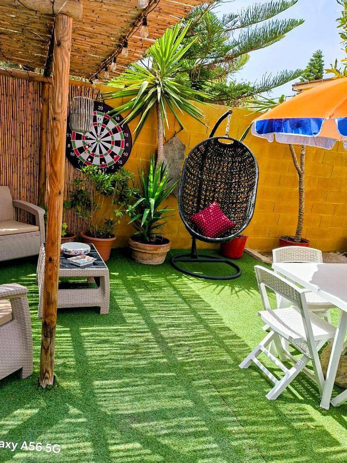 Casa vacanza per 4 persone, con Giardino e Piscina nonché Panorama a Quartucciu
