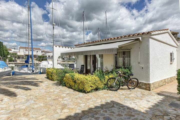 Ferienwohnung für 2 Personen, mit Seeblick und Garten, mit Haustier - 1