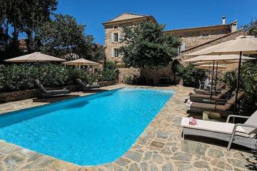 Agriturismo pour 10 personnes à Faugères