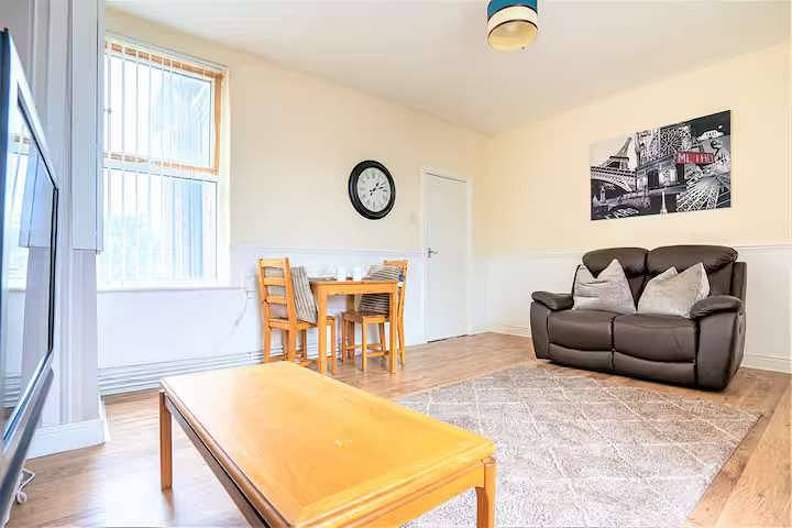 Apartamento vacacional entero, Travellers Economic Stays in Orrell Park in Liverpool, Merseyside
