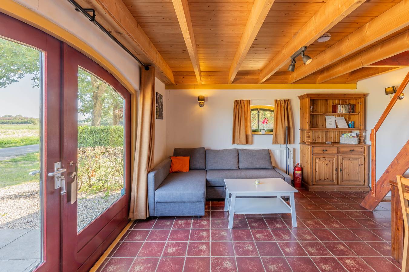 Comfortable 3-person apartment on a farmyard in Toldijk, located near Zuthpen in Veluwe