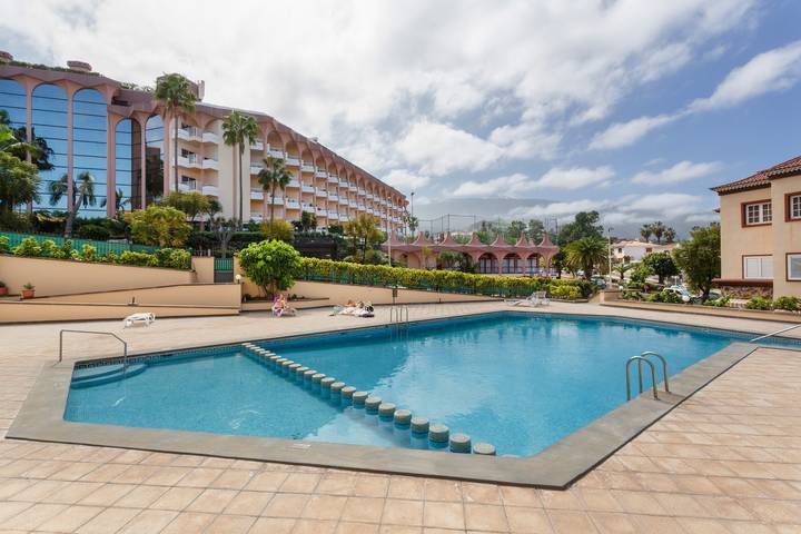 Ferienhaus für 7 Personen, mit Balkon und Whirlpool sowie Garten und Kinderpool in Puerto de la Cruz - 2