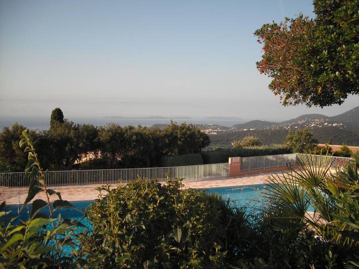 Appartement de vacances pour 4 personnes, avec terrasse, animaux acceptés