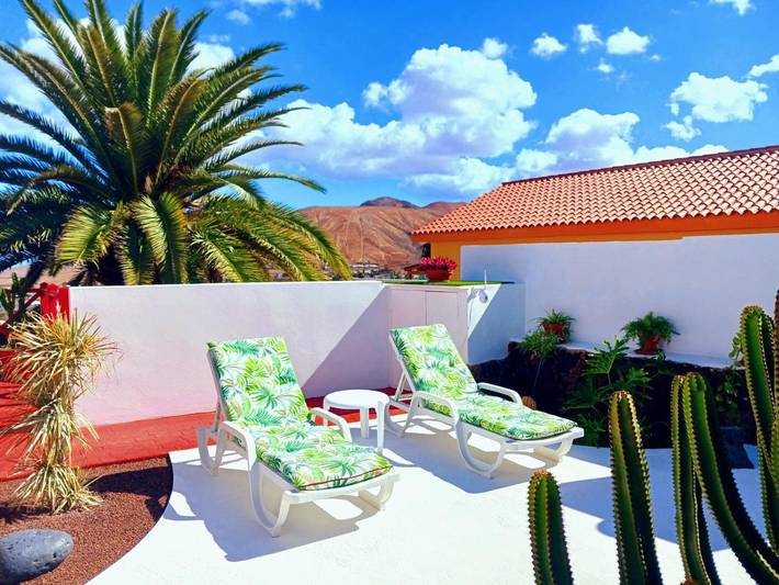 Location de vacances pour 4 personnes, avec vue et jardin à Villaverde - 2