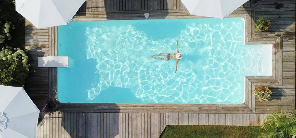 Chambre d’hôte pour 2 personnes, avec piscine et terrasse