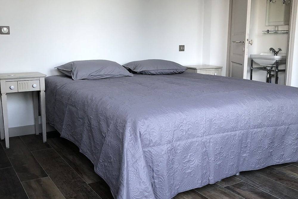 Apartamento entero, Hermoso apartamento de aire, vista panorámica de París, 130 m2, entre París y Versalles in Ville-d'Avray, Altos del Sena