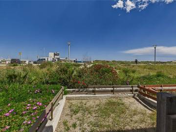Gîte pour 4 personnes, avec terrasse dans Plage d'Honneur