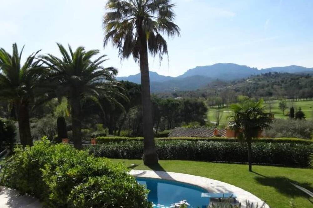 Villa pour 4 Personnes dans Mandelieu-la-Napoule, Région de Cannes