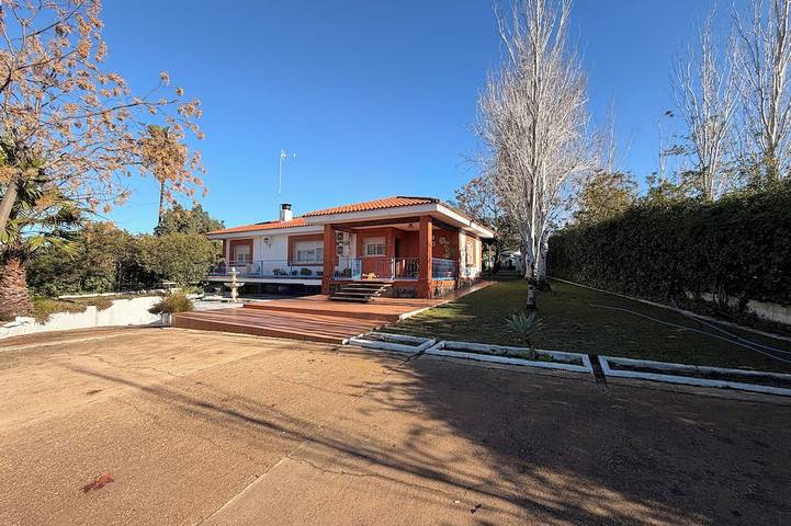 Villa für 19 Personen, mit Pool und Whirlpool - 1