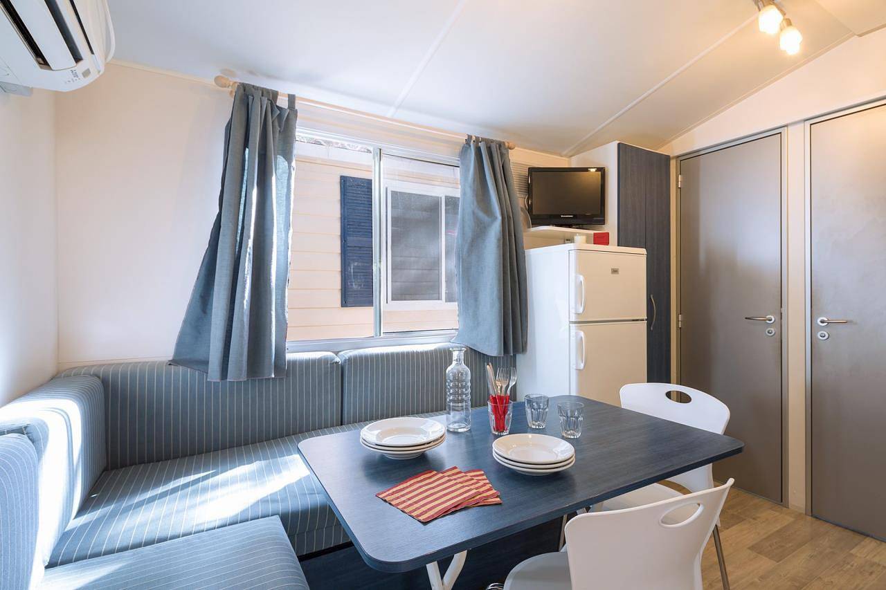 Casa vacanza per 6 persone con piscina in Vignola Mare, Gallura