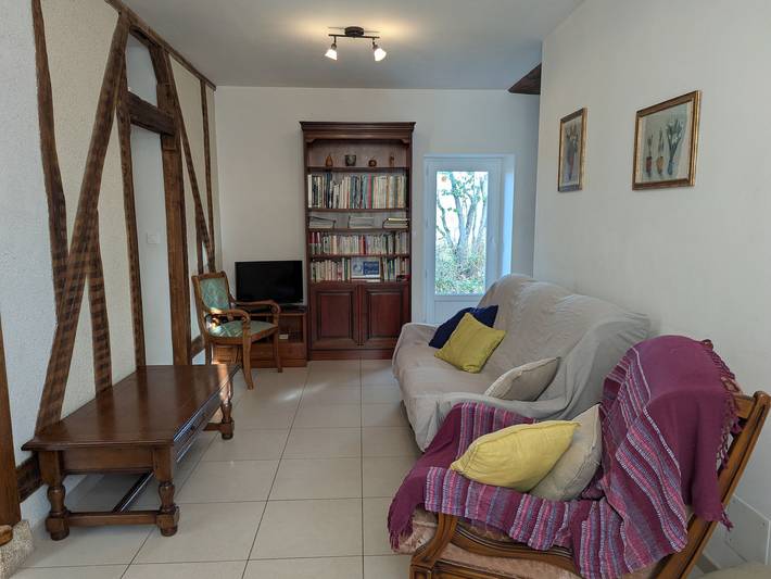 Gîte au calme avec grand terrain arboré, idéal pour Pmr, proche forêt et canal d'Orléans in Chailly-en-Gâtinais, Montargis und Umgebung