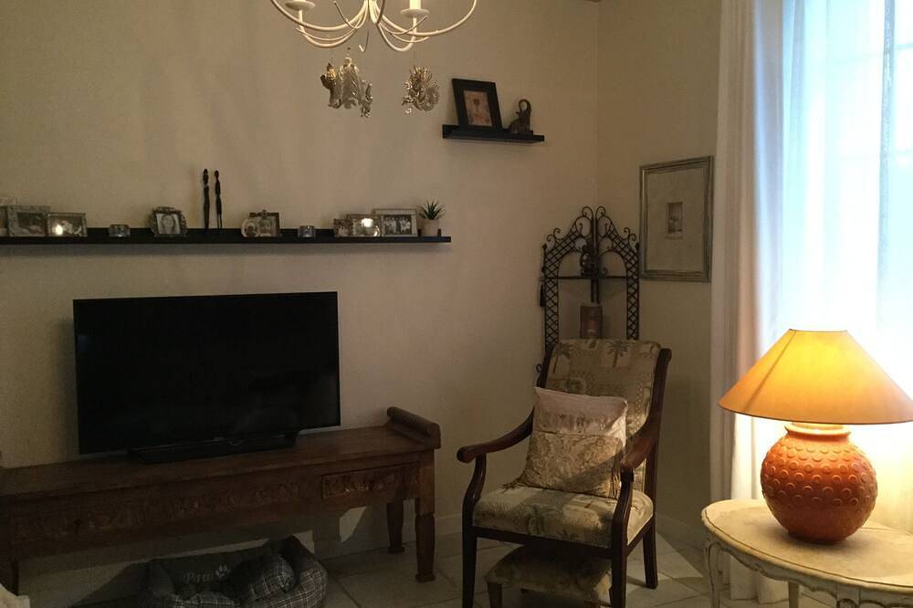 5 chambres à coucher, avec vélos, spa et parking privé sécurisé. in Noirmoutier-en-l'Île, Noirmoutier