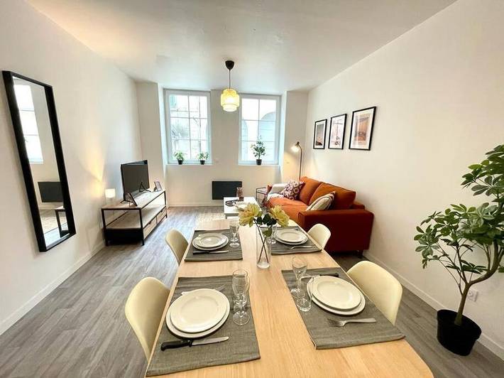 Gîte pour 4 personnes, avec terrasse dans Lac de Nantua - 4