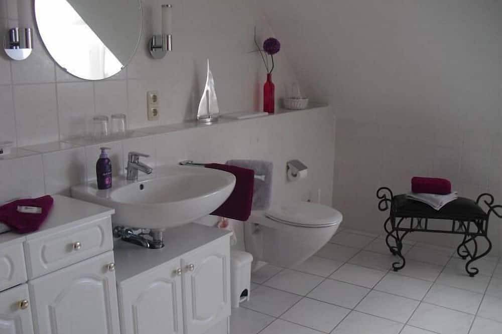 Ferienwohnung Zetel für 1 - 3 Personen mit 2 Schlafzimmern - Ferienhaus in Zetel, Metropolregion Bremen-Oldenburg