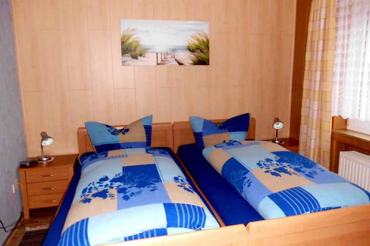 Ferienwohnung für 5 Personen, mit Garten und Balkon in Beverungen - 2