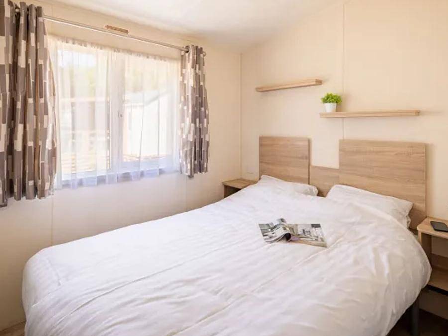 Camping Marvilla Parks - Kaatsheuvel - Stacaravan 6 personen - Comfort Plus 3 slaapkamer Lounge met vaatwasser in Kaatsheuvel, Noord-Brabant