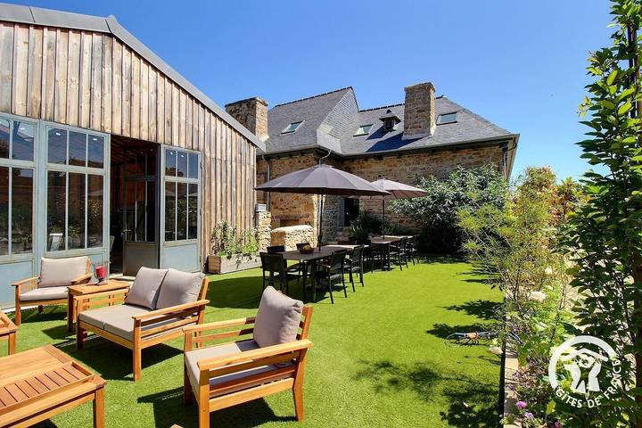 Gîte pour 8 personnes, avec Terrasse ainsi que Jardin et Vue dans Port de Paimpol - 4