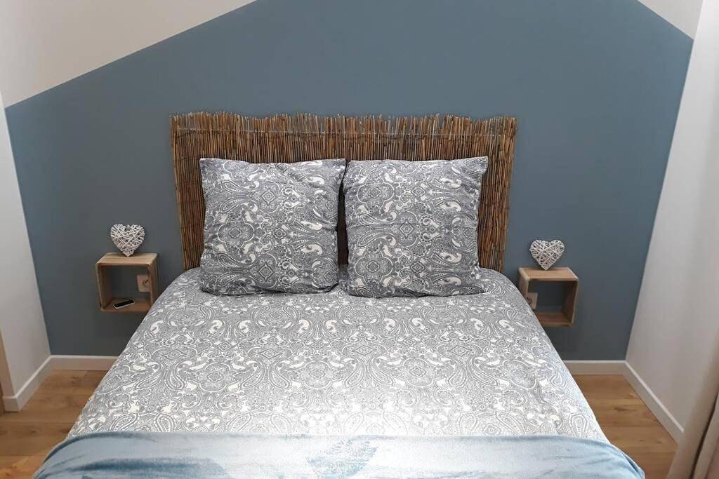 Appartement entier, One-Bedroom Apartment in Boulogne-sur-Mer, Région de Boulogne-sur-Mer