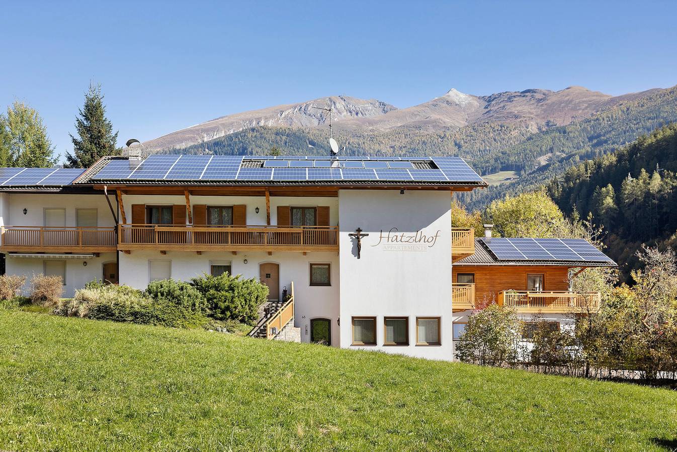 Appartement entier, Appartement 'Appartaments Hatzlhof Nr 1' avec vue sur la montagne, terrasse commune et Wi-Fi in Tschöfs - Ceves, Vipiteno