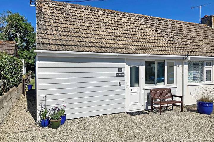Bungalow for 2 people, with garden, with pets in Cornwall