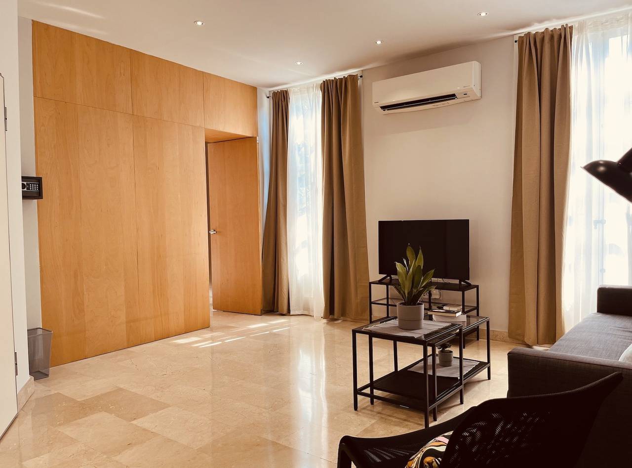 Apartamento entero, Apartment Central Market. 5 pax in Valencia City Centre, Valencia