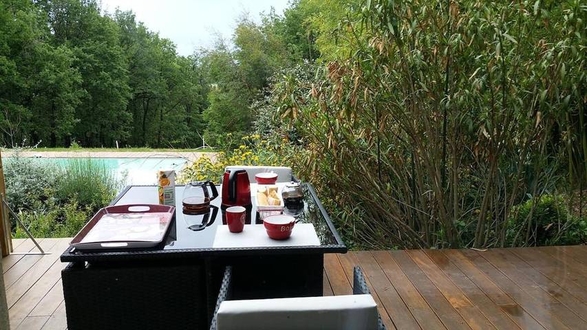 Maison de vacances pour 4 personnes, avec Terrasse et Jardin ainsi que Piscine et Vue