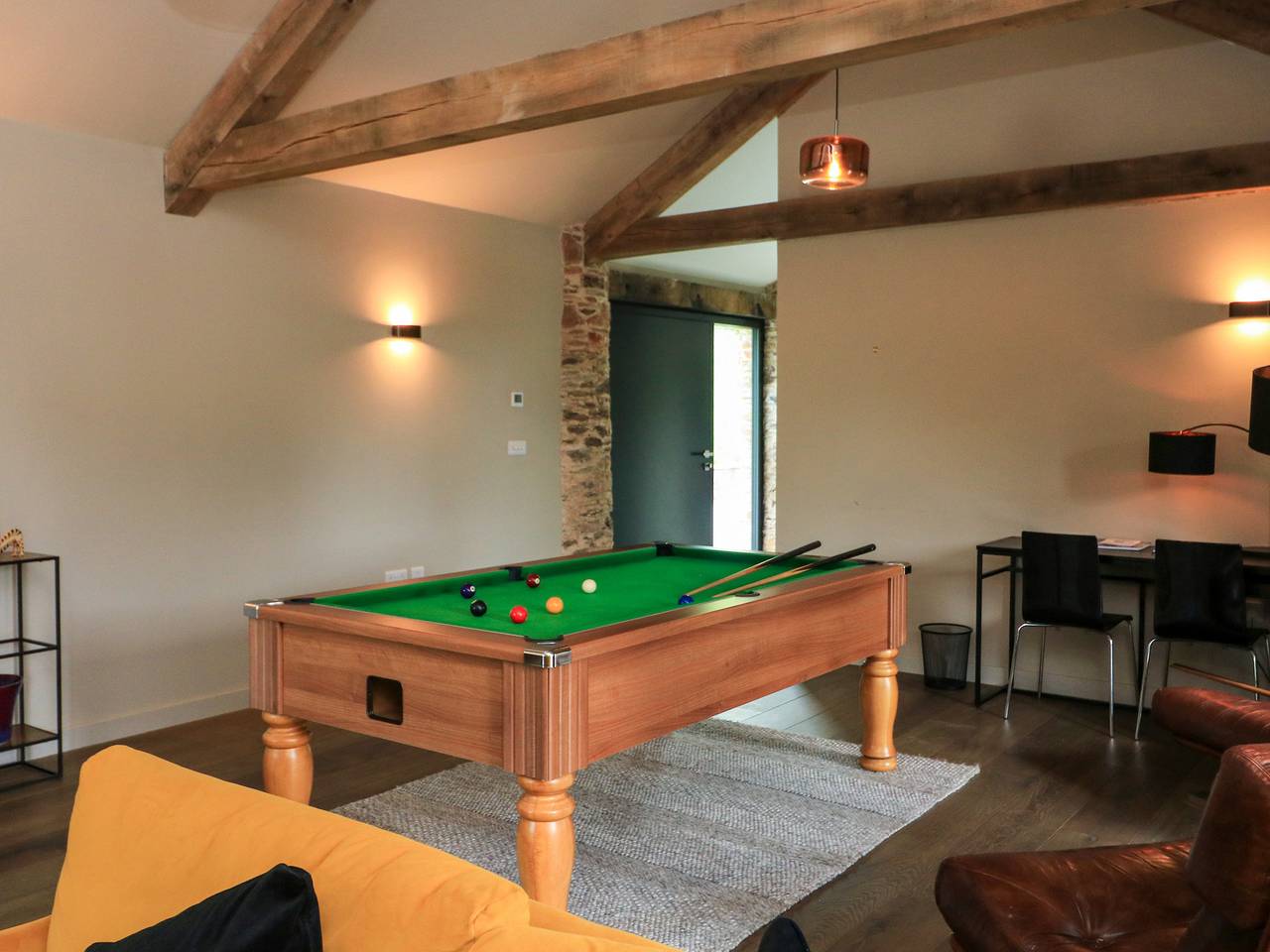 The Barns @ Downton in Dittisham, Devon