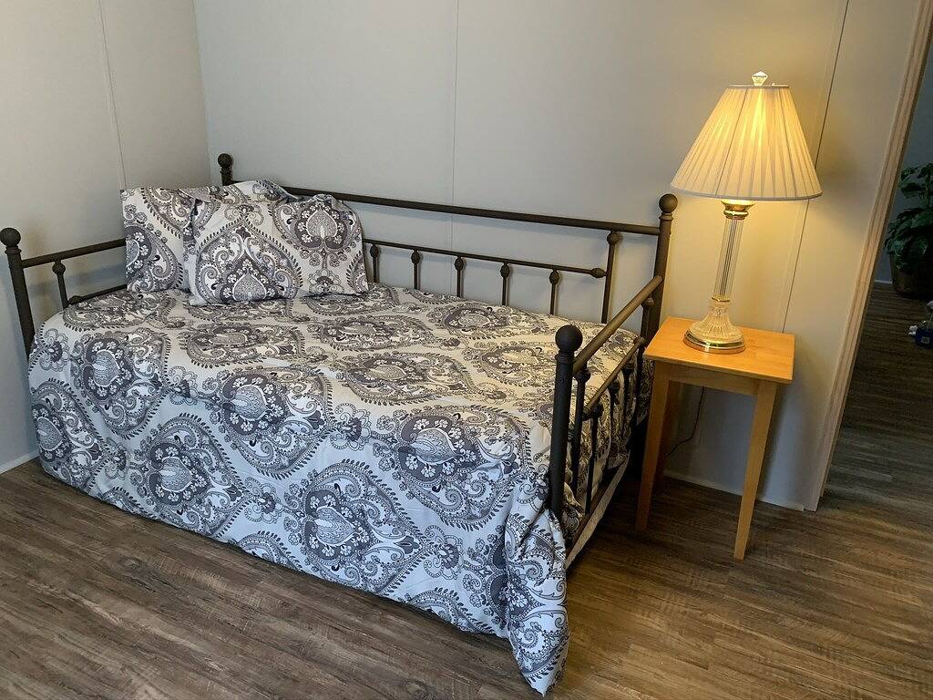 Cardinal Cottage 55 Patton Cemetery Road in Blue Ridge Parkway, Swannanoa