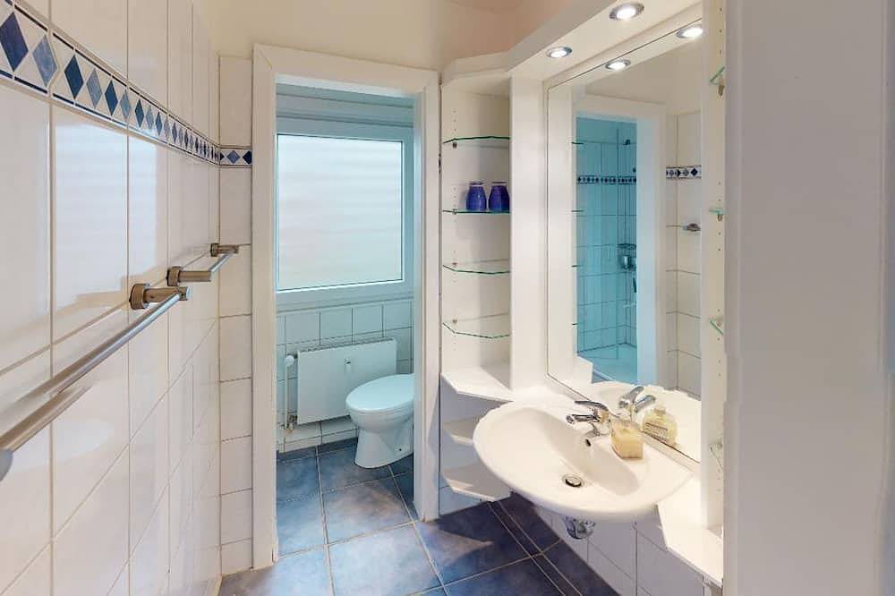 Ganze Wohnung, Sandbank Hörnum - Gemütliche Ferienwohnung mit Balkon im Hörnum Hüs in ruhiger, in Hörnum, Sylt